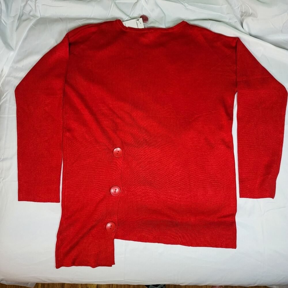 NY Collection Red Asymmetrical Sweater Chic Button Detail Knit Top Size petite L - Picture 4 of 12
